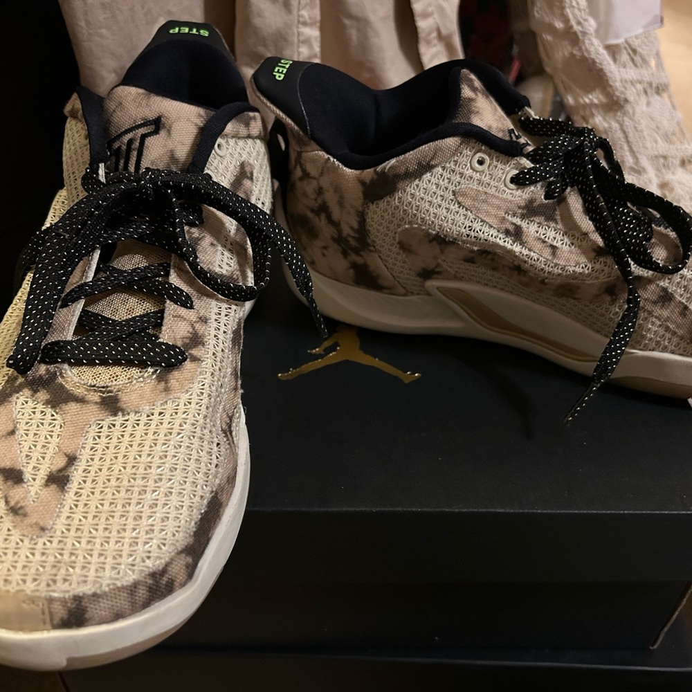 Jordan Tan and Black Patterned Sneakers